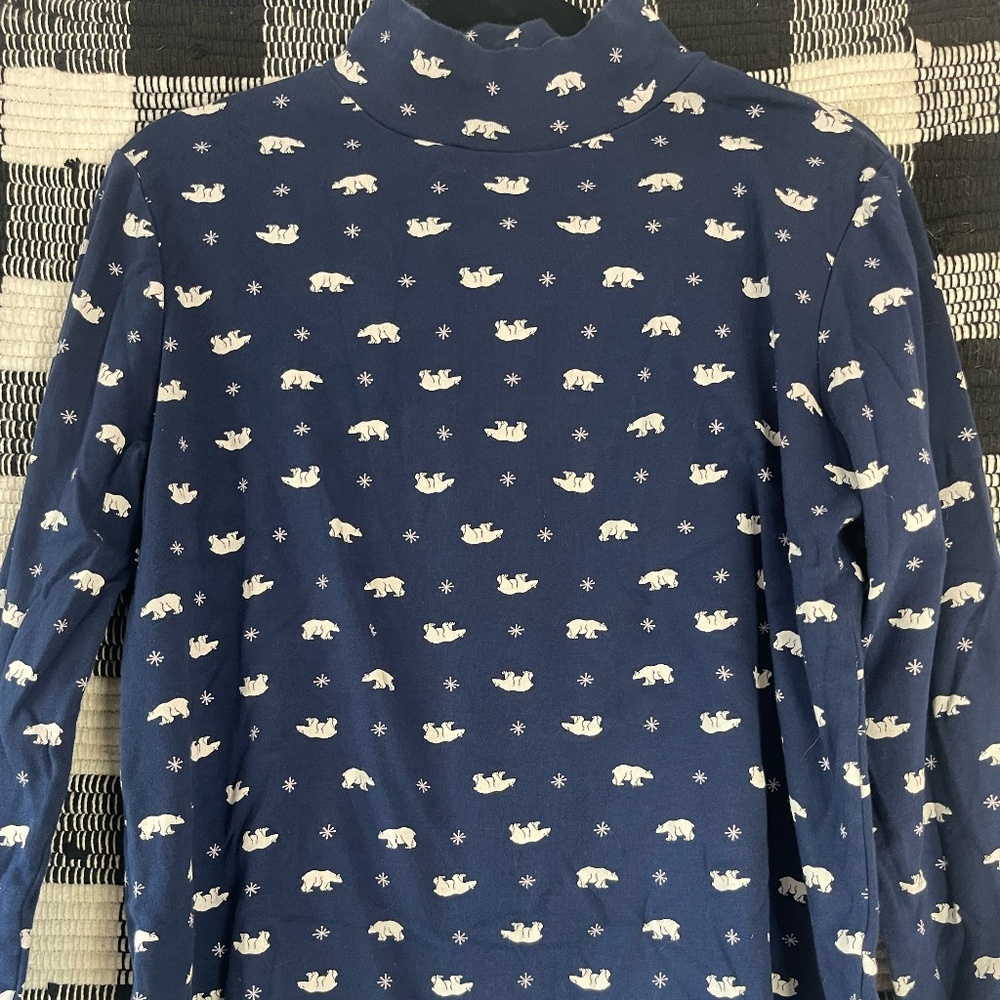 Blue turtle neck with white polar bears